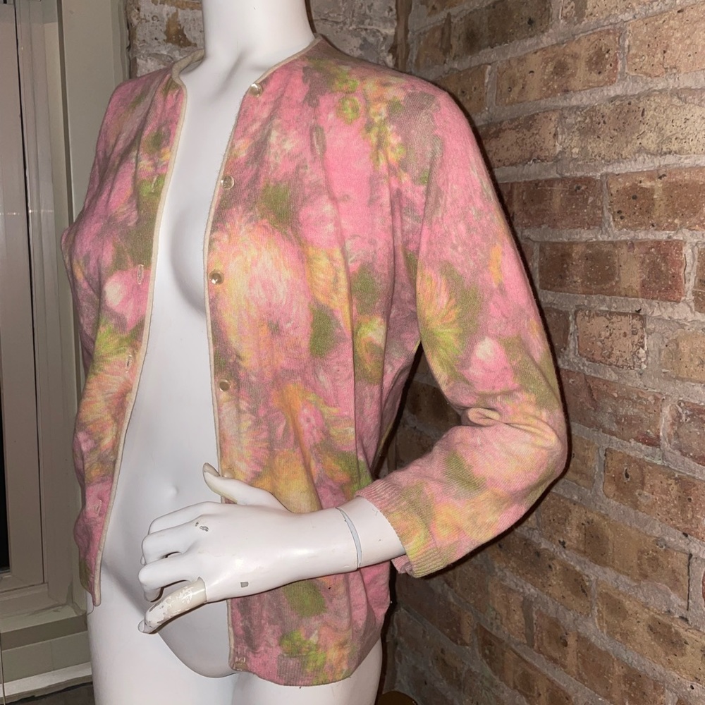 60’s Vintage Abstract Floral Print Cardigan Angora Lambswool Blend Small/Medium